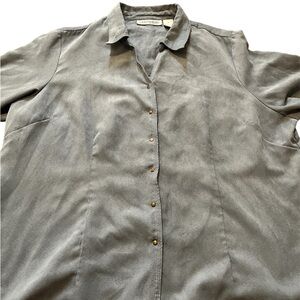 Canyon Road Women’s Blue Button Down Shirt